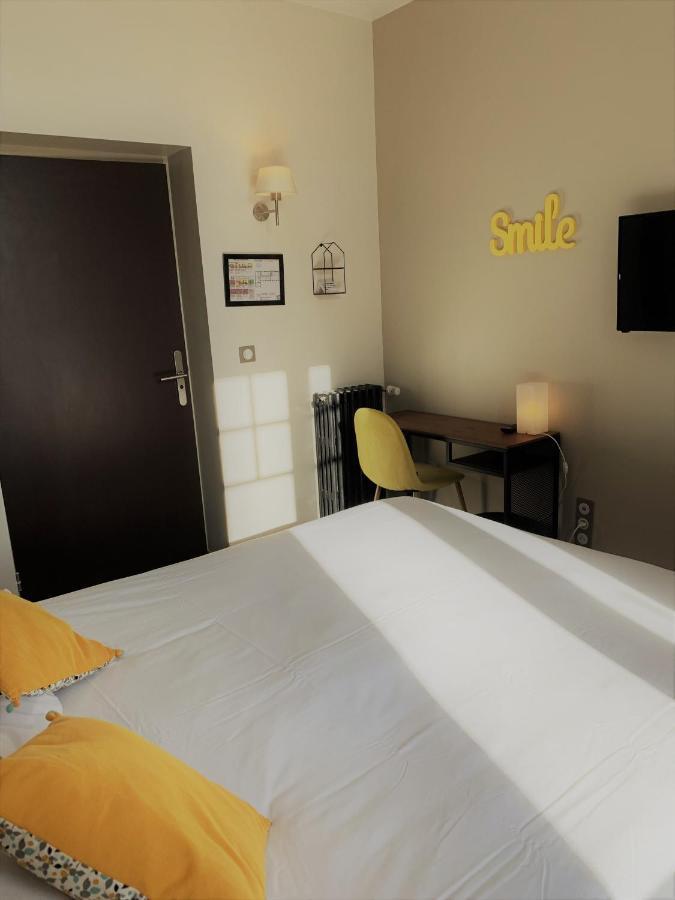 Hotel De Bretagne Dol Centre Ville - Hotel Et Restaurant Dol-de-Bretagne Zewnętrze zdjęcie